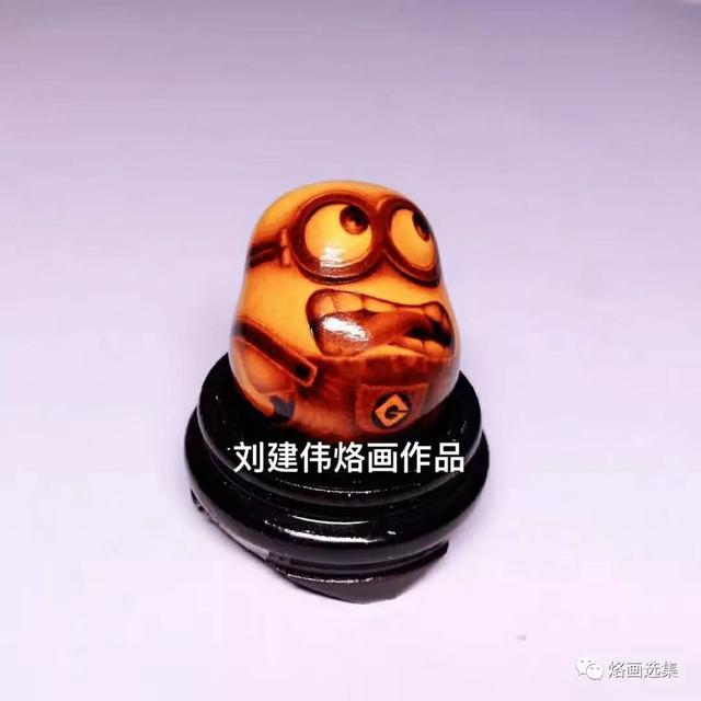 刘建伟葫芦烙画受邀参加葫芦小镇首届葫芦精品展