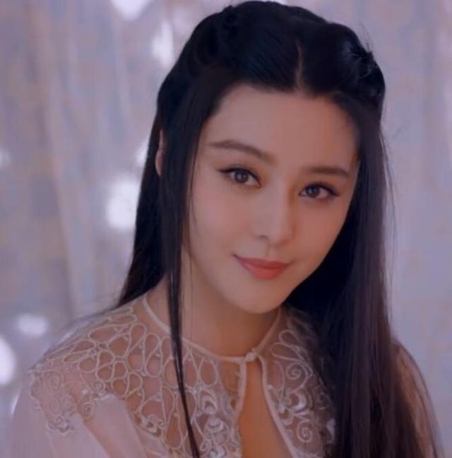 被张榕容在妖猫传里美哭了没有丰腴身段的她凭什么拿到杨贵妃