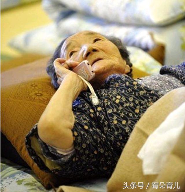 7张暖心图片告诉你,母爱有多么伟大!看到第6张眼泪瞬间就出来了