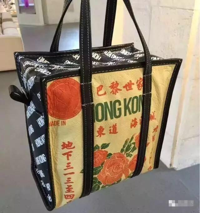 杜海涛:时尚绝缘体,扛着麻袋行走在春运大潮中