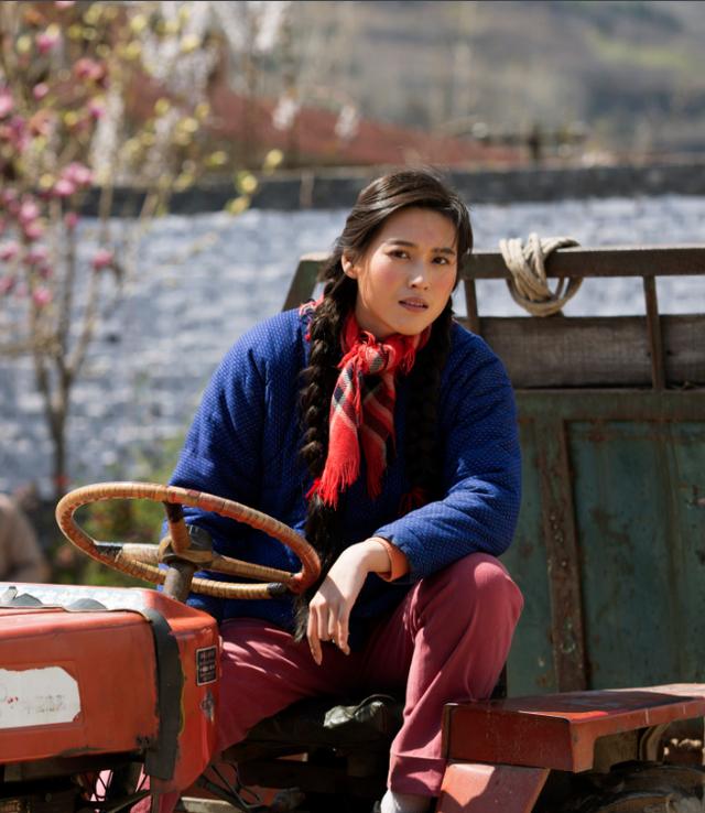 她曾是宋丹丹的女儿十年过去越长越美出道14年却不温不火