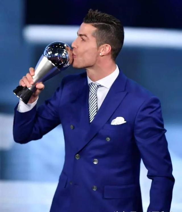 c罗图集:国际足联2016世界足球先生