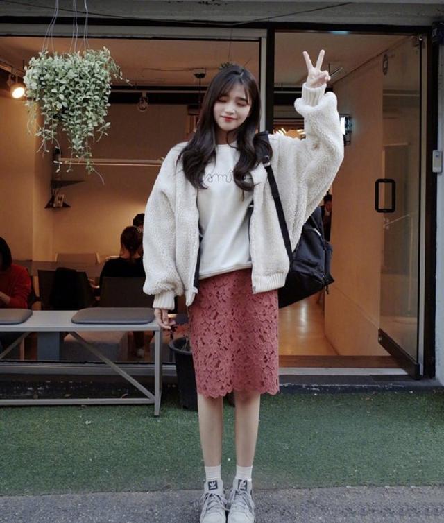 温柔女生的秋冬气质穿搭轻松让你get整个冬季
