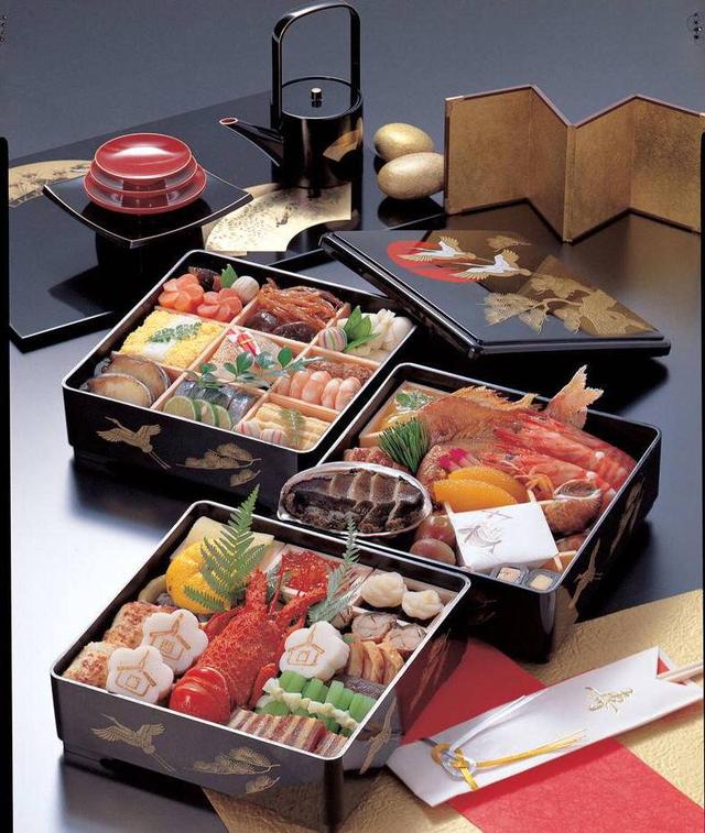 日本人过年的时候吃什么?和我们有什么不一样