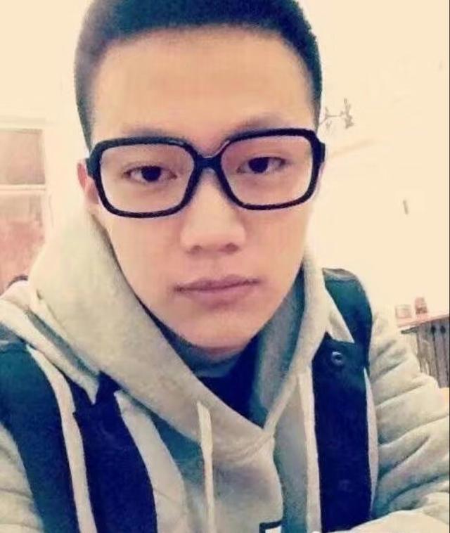 原来也曾是杀马特少年,这颜值你给几分?
