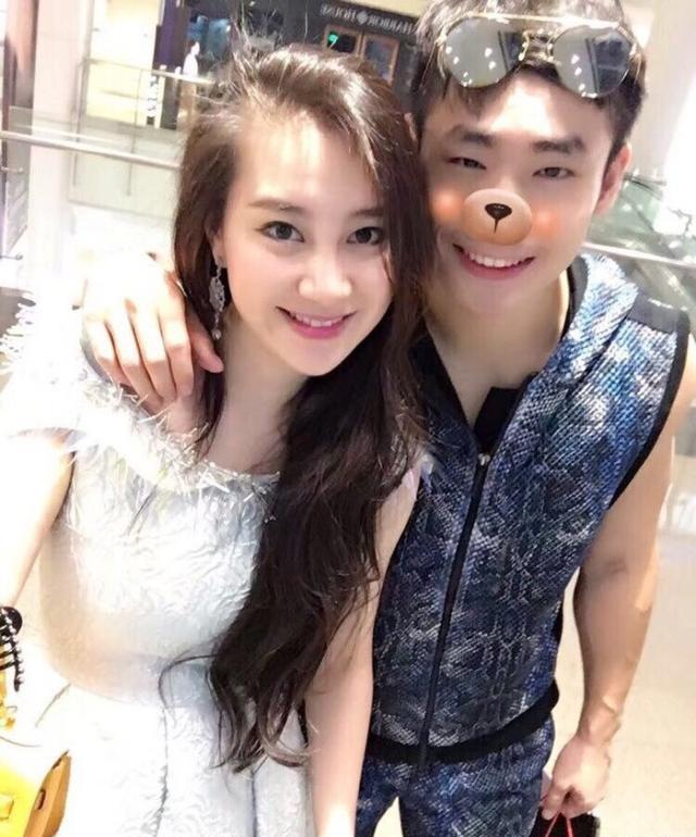 看完此人, 邹市明,杨建平老婆黯然失色