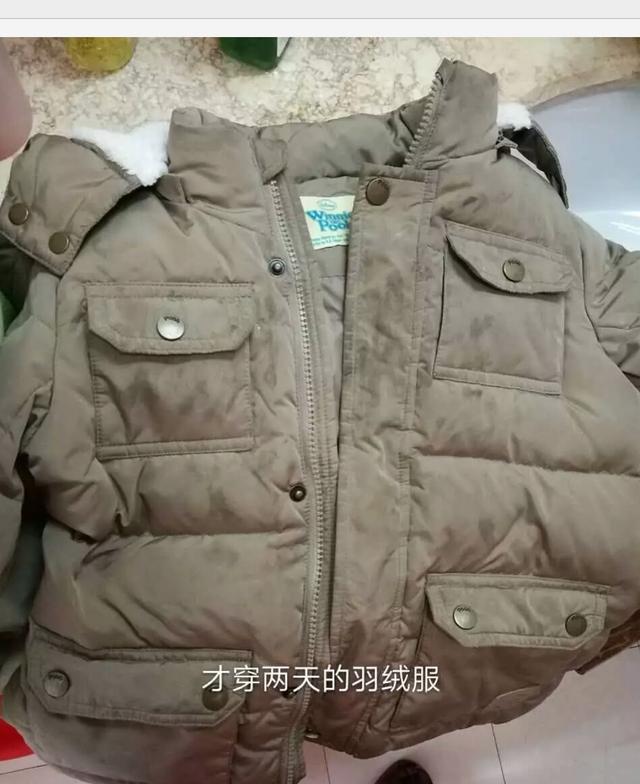 羽绒服干洗好还是水洗好（羽绒服能干洗吗）