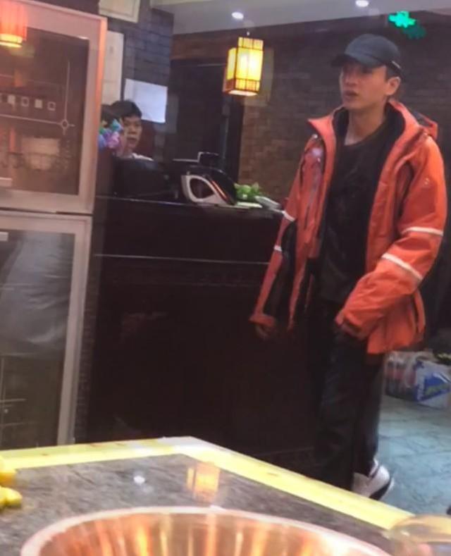 说陈妍希陈晓离婚的,打脸了吧,人家这么恩爱