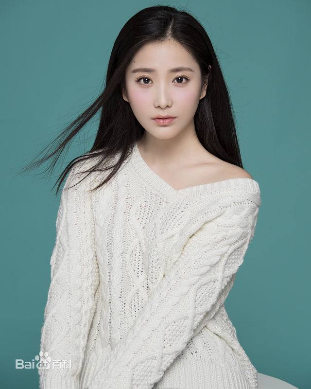 第一名:吕红旭 吕红旭在《又见一帘幽梦》饰演阿秀.