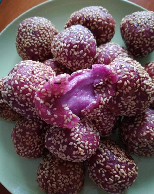 "紫薯芝麻球"——万万没想到如此简单!