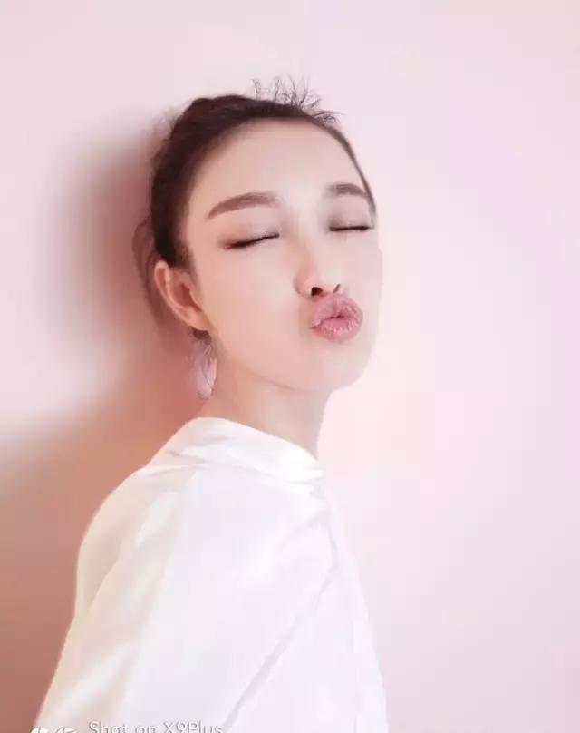 自拍|女生|可爱_新浪新闻