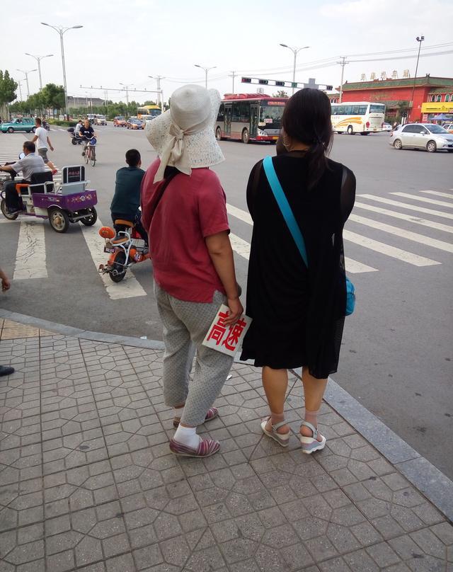 临汾尧庙汽车站的拉客者!