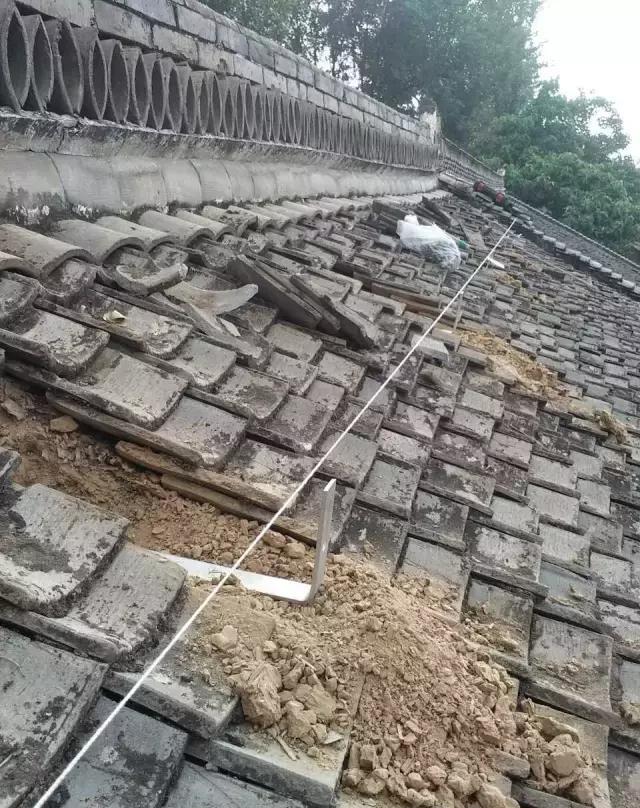 小青瓦屋面的安装实例