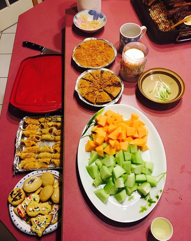 放假就是各种大餐,每次都把手机玩到没电,手机拍美食的太好吃了