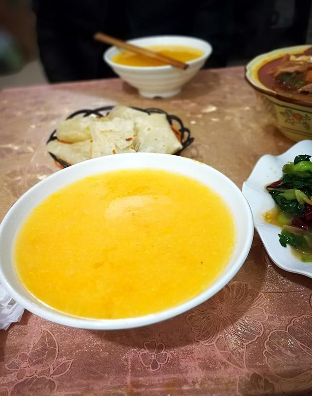 有家饭店仅卖馍菜汤