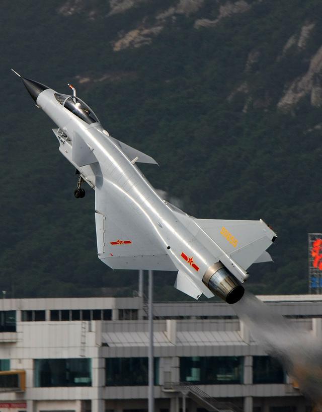 歼14,一个被苏27扼杀在襁褓之中的战鹰|战斗机|飞机|双发_新浪新闻