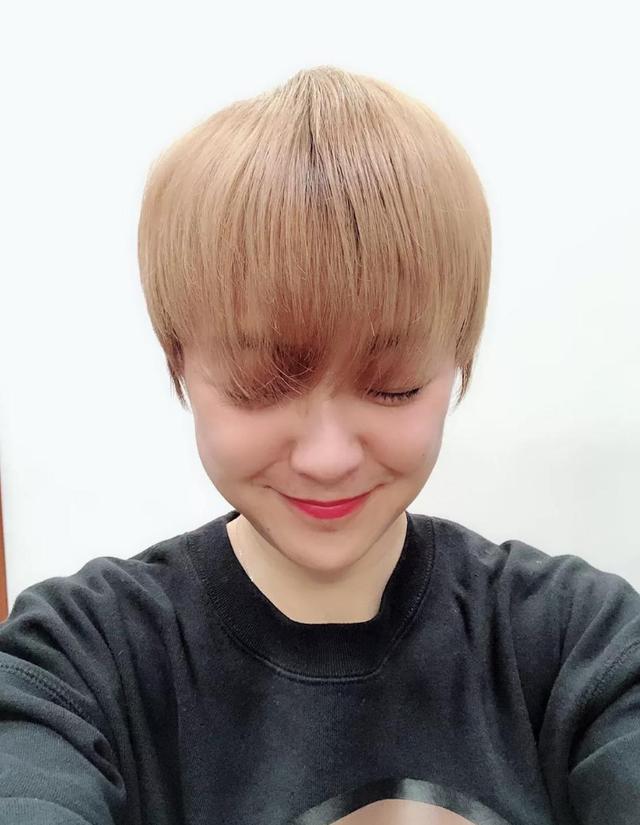 还记得唱《千千阙歌》的陈慧娴吗?刚理了发型的她你还认得出吗?