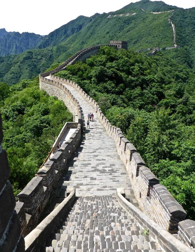 保护了中华几千载巨龙,也是世界的七大奇迹之一