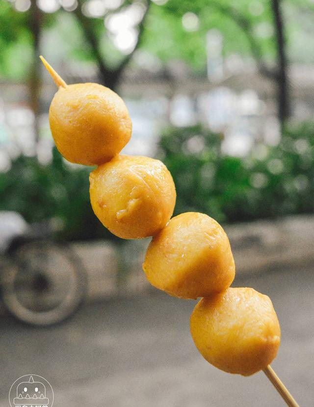 珠海走街串巷——读初中时来这吃鱼蛋,现在带着孩子还来吃