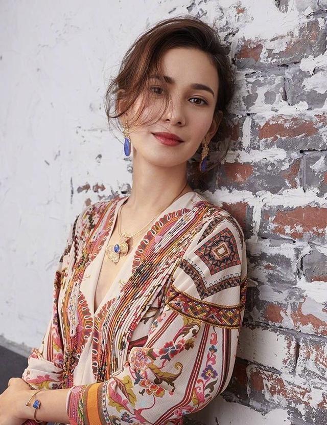 然而这个网传陪伴韩庚很久的前女友李冰玉,又何去何从了呢