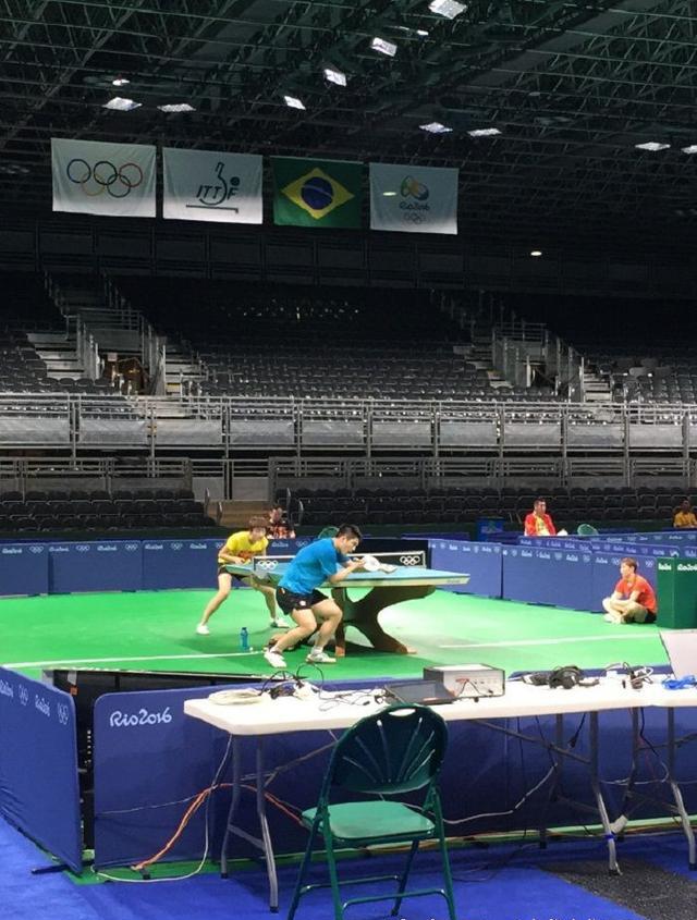 里约奥运乒乓场馆全景及球台和乒乓球大揭密