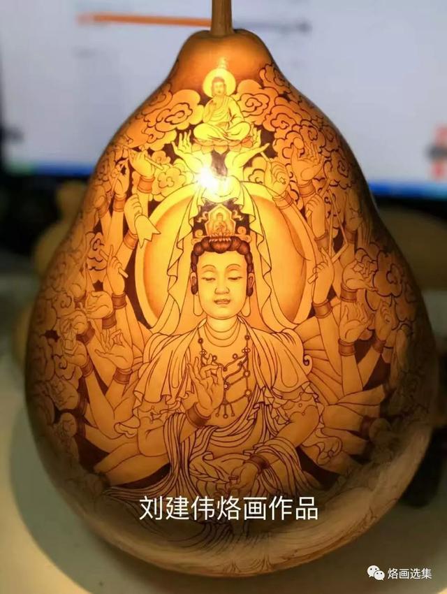 刘建伟葫芦烙画受邀参加葫芦小镇首届葫芦精品展