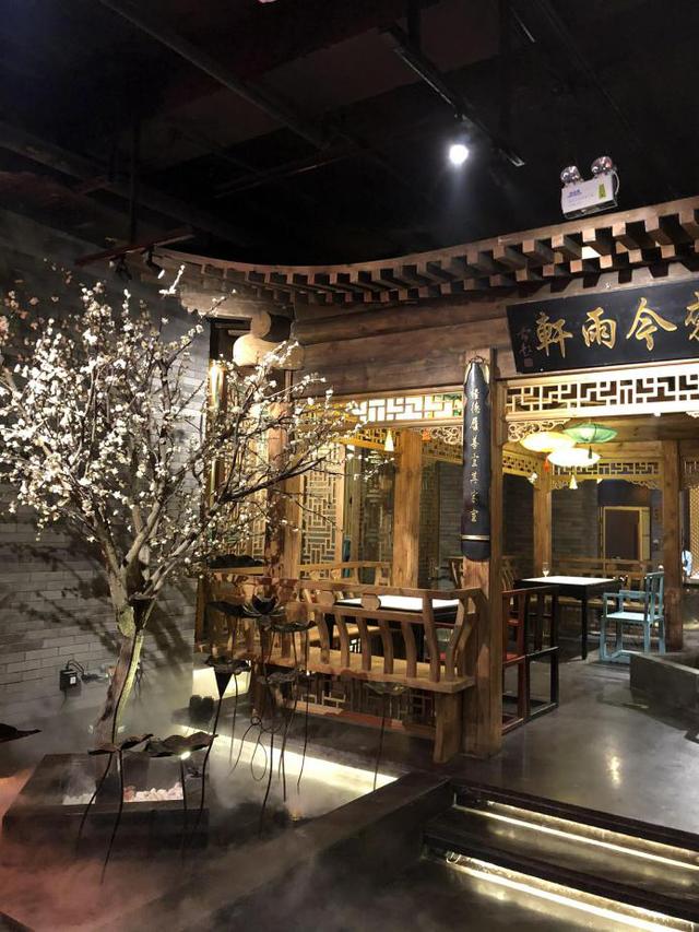 茶香饭香烤鸭香,京味斋马连道店喷香开业!