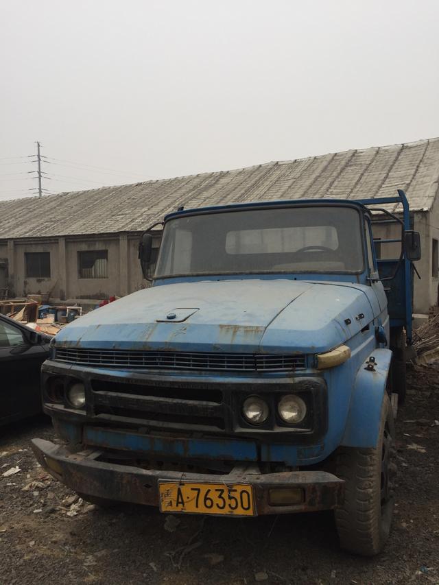 解放牌汽车的问世,结束了我国不能生产汽车的历史.