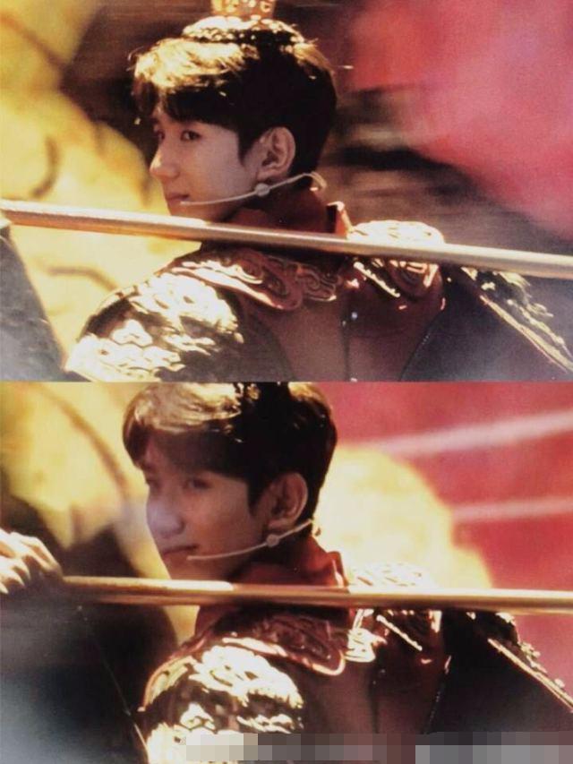 实拍王源耍金箍棒, 六小龄童却从后面走了出来, 网友: 太尴尬啦