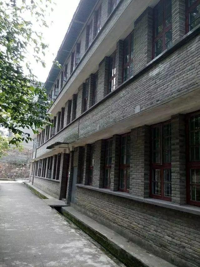 我的中师学校:芷江师范,爱你的心,永不变