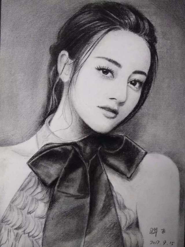 网友给女星素描画像打分,刘亦菲80,郑爽92,杨幂得了99分!
