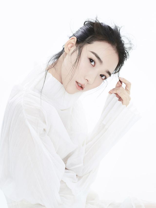 近日,由宁心出演的热血青春励志剧《艳势番之新青年