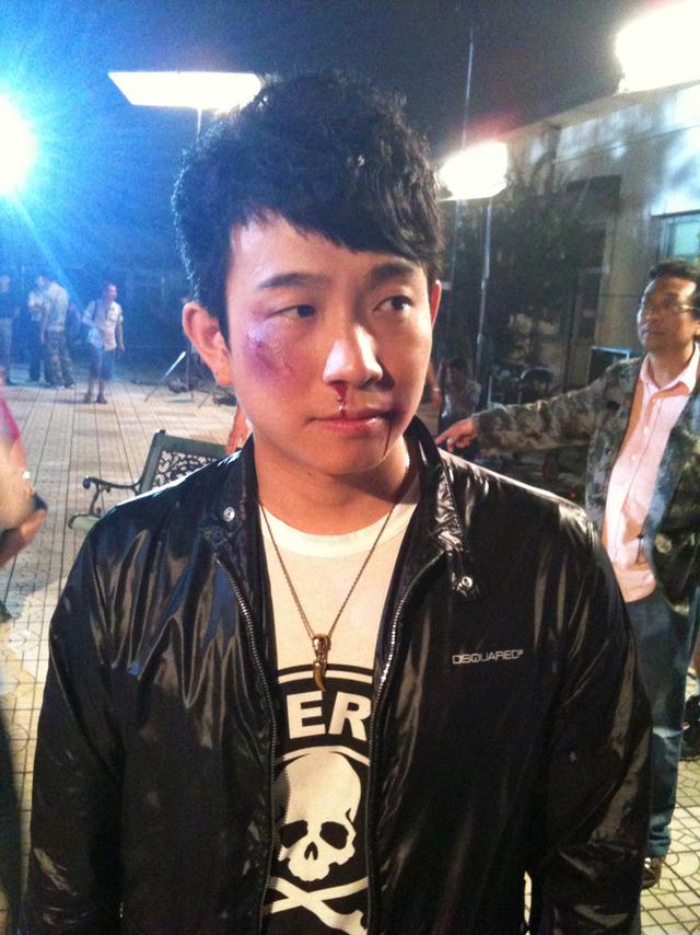 星光大道冠军,别人多次上春晚,他因没背景被雪藏|春晚|张羽|玖月奇迹