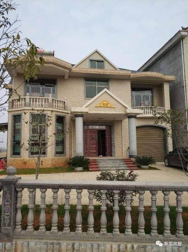 实拍6套农村自建房, 户型方正大气超实用, 2000块的院子漂亮极了