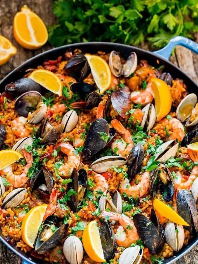 地中海盛宴之西班牙海鲜饭,虾,青口,鱿鱼,扇贝,简直太美味了