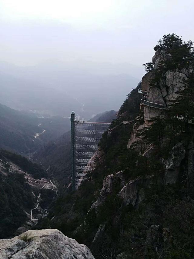 家乡的又一名胜风景斗方山风景区