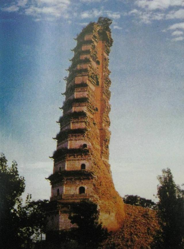 市,隋文帝时,称这里为"成实道场",而唐高祖的时候,将其改名为"法门寺"