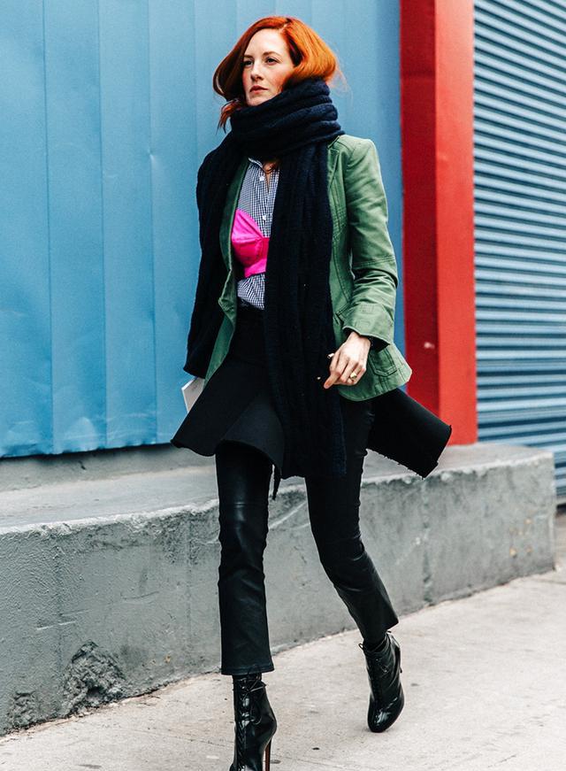 冬季里衬衫的几种时髦搭配方法