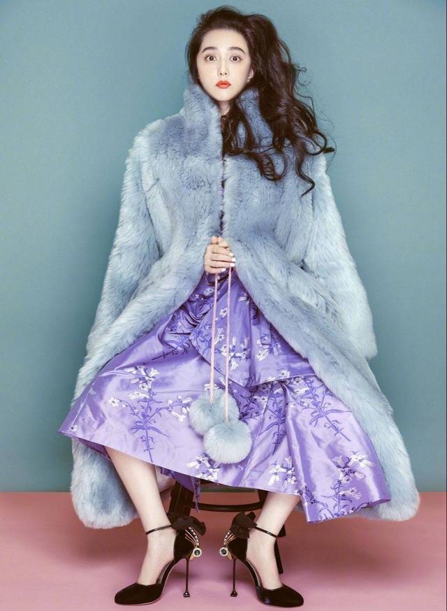 范冰冰作为女神美丽动人看惯了她的美艳 时尚大片还有少女的一面