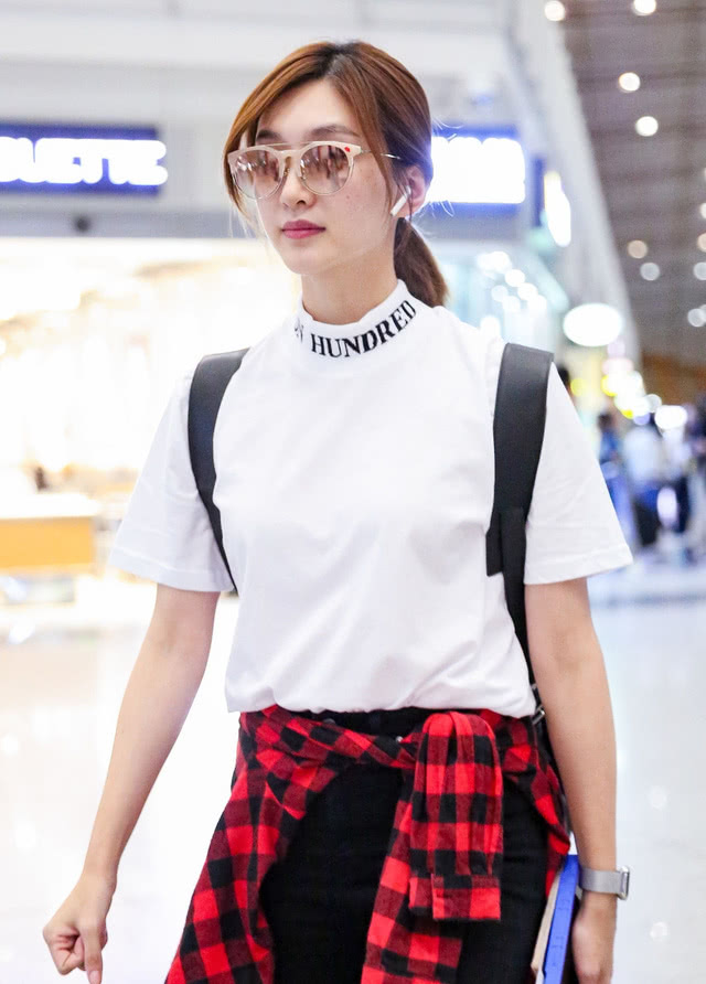 江疏影:只有这一种发型,永远的马尾辫美不美