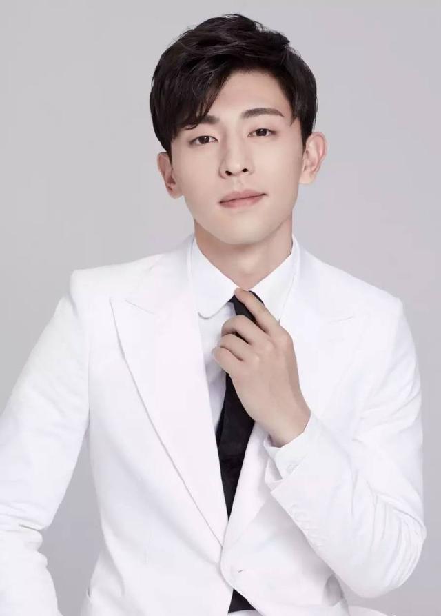 2017年娱乐圈演技最好的十位90后明星,第一名