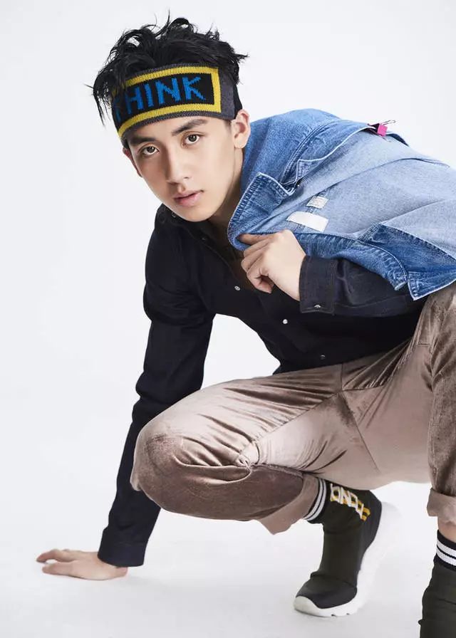 葛兆恩写真大片曝光新作重返地球成智慧与体能担当