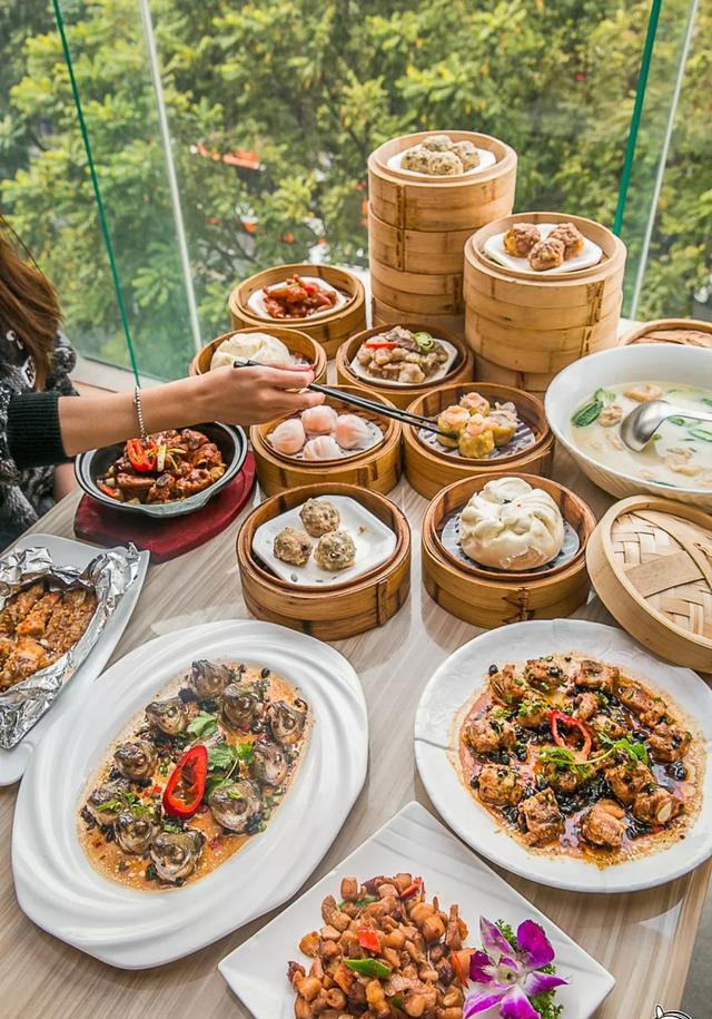 生蚝18元打任吃不限量舅父新首家旗舰店空降江南西组队劈蚝