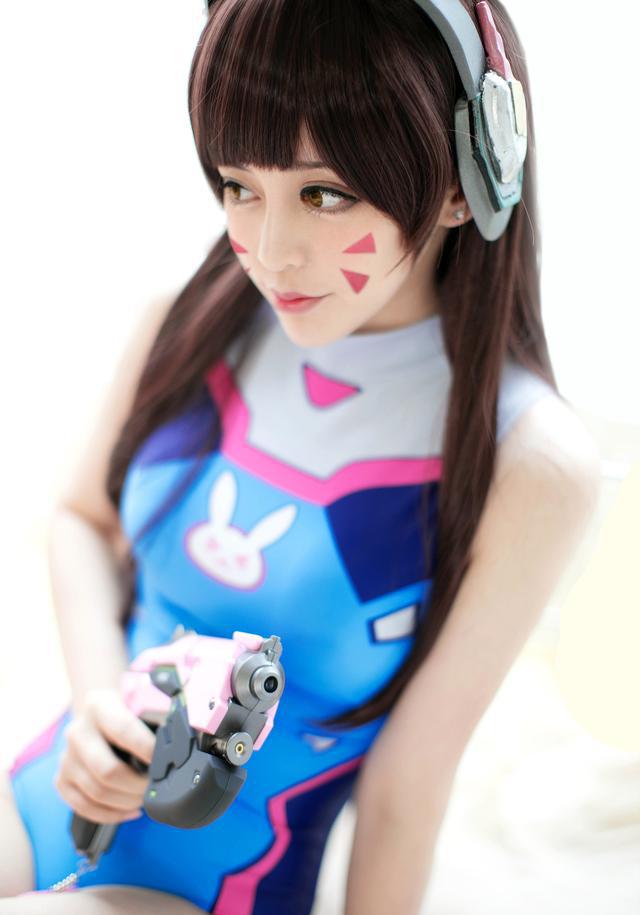 艾斯泳衣宋哈娜cosplay