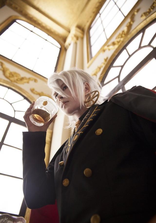 好池的印度骨科fgo迦尔纳阿周那的cosplay欣赏