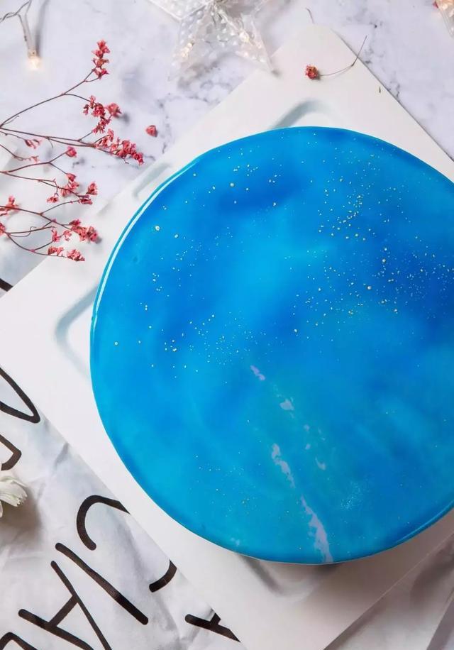 火爆ins小甜甜布兰妮都圈粉镜面蛋糕又来啦