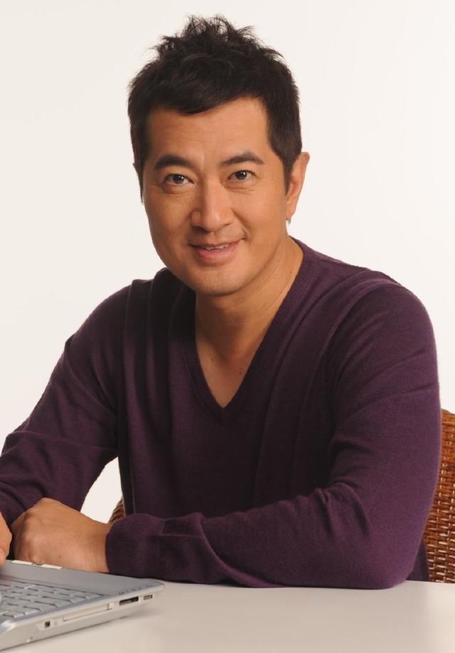 家境非常富裕却跑去tvb演戏,网友:最讨厌这样的,家境好又努