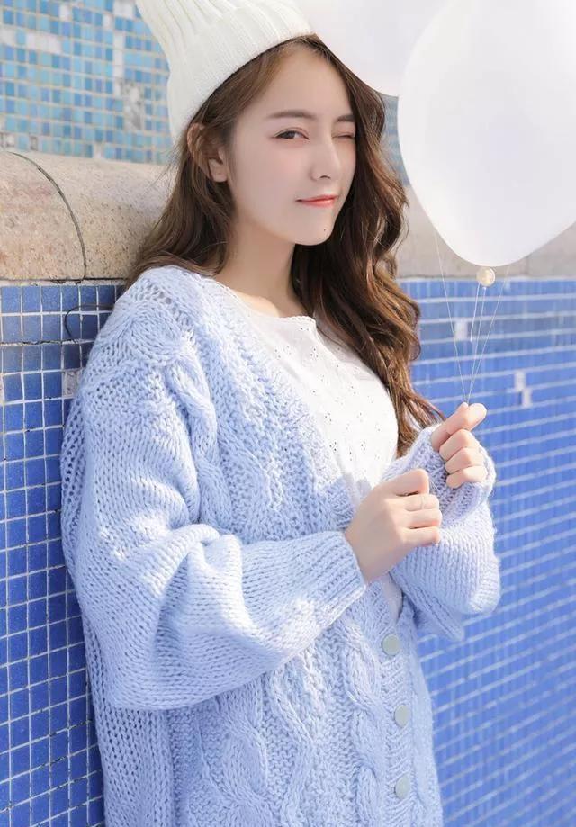 这二十九岁的肉身空给我自由,却让我的灵魂在阳光下暴走