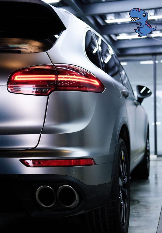 这种颜色的保时捷卡宴最美丽