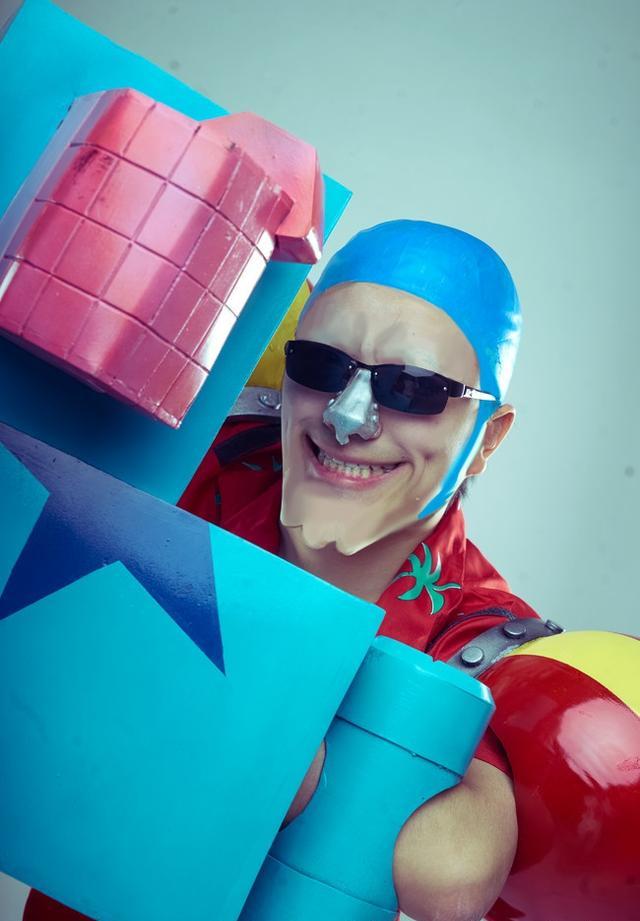 海贼王弗兰奇cos,本尊出镜这个次元壁已破